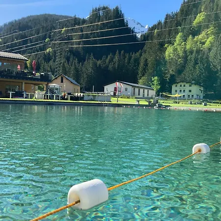 Majestic In With Sauna On The Arlberg Met Terras Klösterle am Arlberg