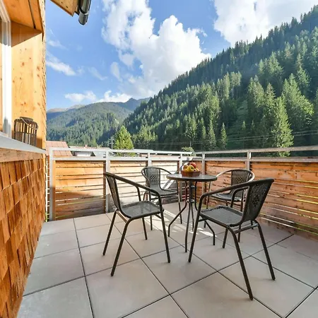 Majestic In With Sauna On The Arlberg Met Terras Apartman *
